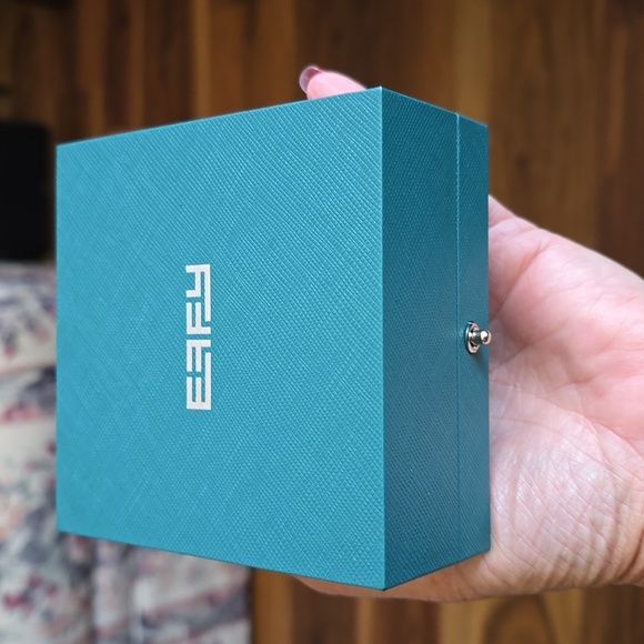 3X HOST PICK NIB Effy Sterling Silver Genuine Diamond Cluster Pendant & Earrings - Picture 4 of 7